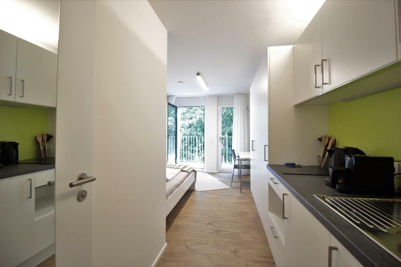 Studio Apartment - Balcony, Netflix, University Hospital Proximity Wurzburg Bagian luar foto