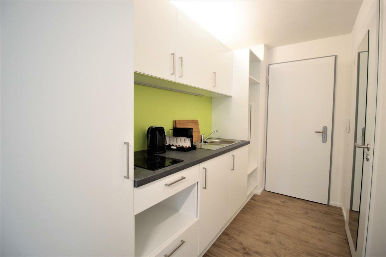 Studio Apartment - Balcony, Netflix, University Hospital Proximity Wurzburg Bagian luar foto